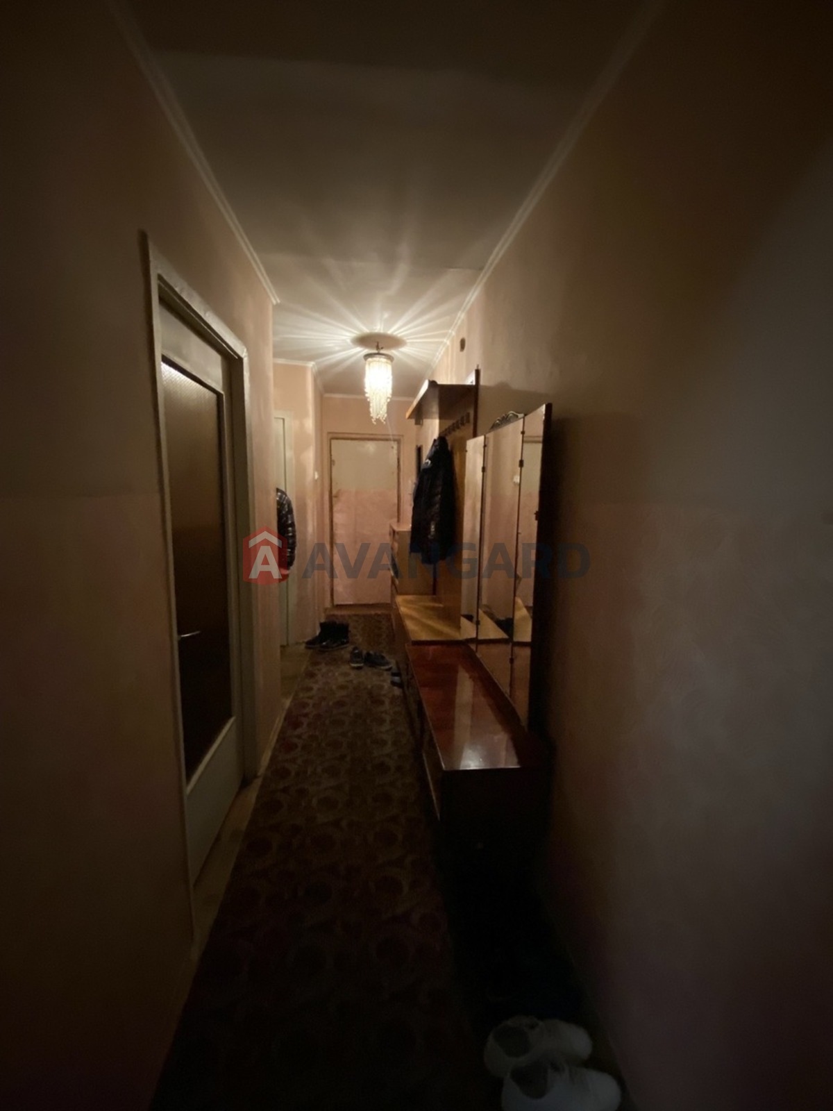 3 ����. ��������, 56/38/6 ��. �., 5/5 ���� ���� 4