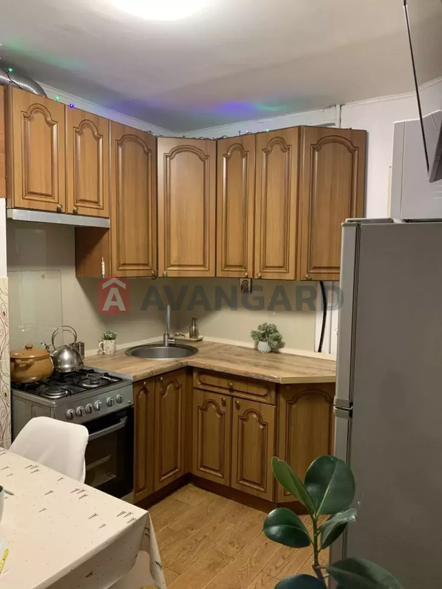 2 ��. ��������, 50/30/8 ��. �., 6/9 ������ ���� 2