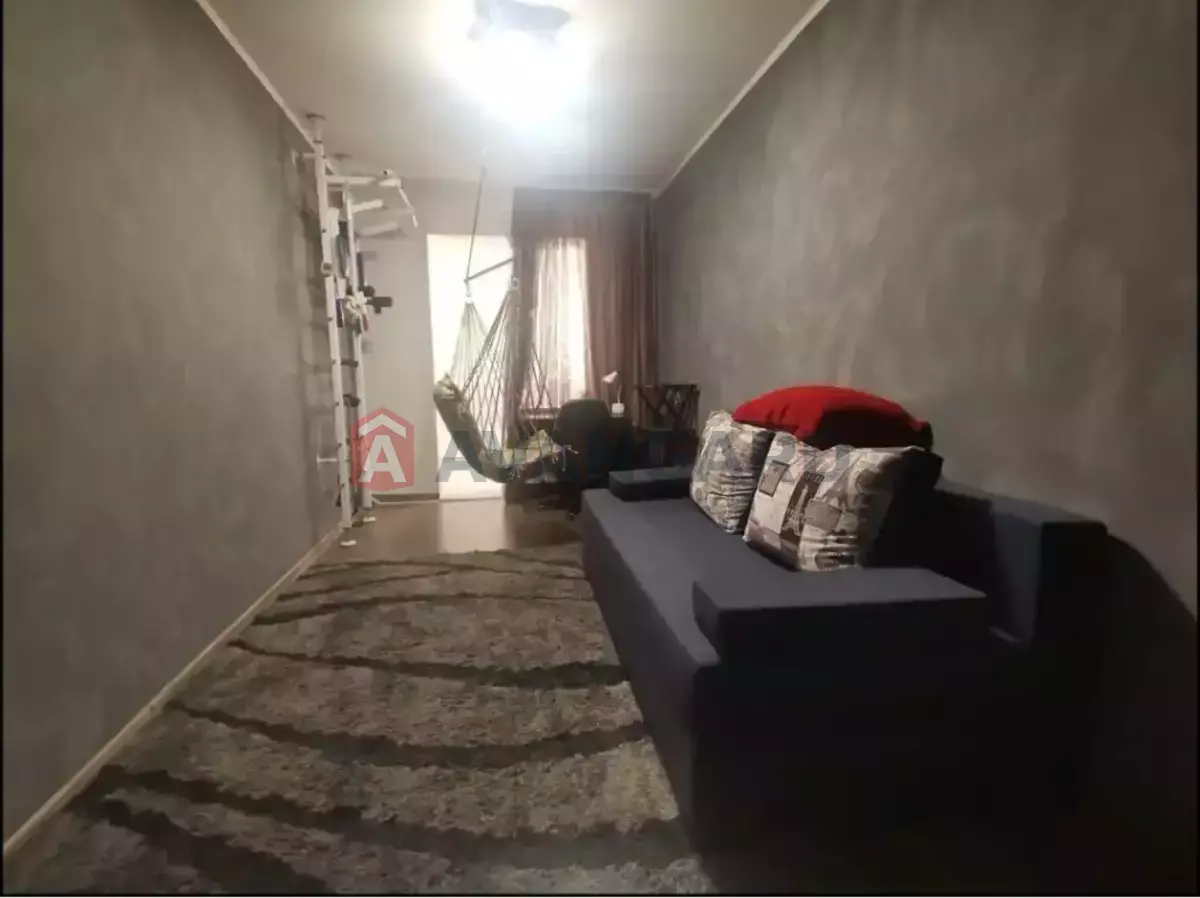 3 ����. ��������, 70/-/10 ��. �., 10/10 ���� ���� 7