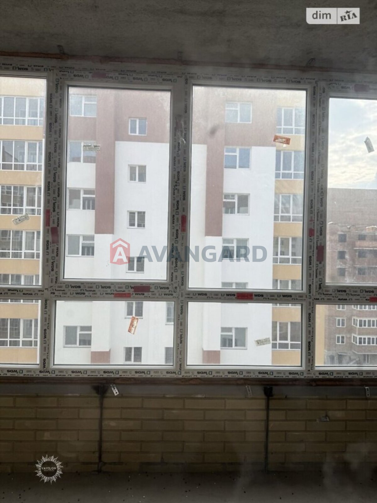 1 ��. ��������, 40/-/11 ��. �., 7/10 ������ ���� 15