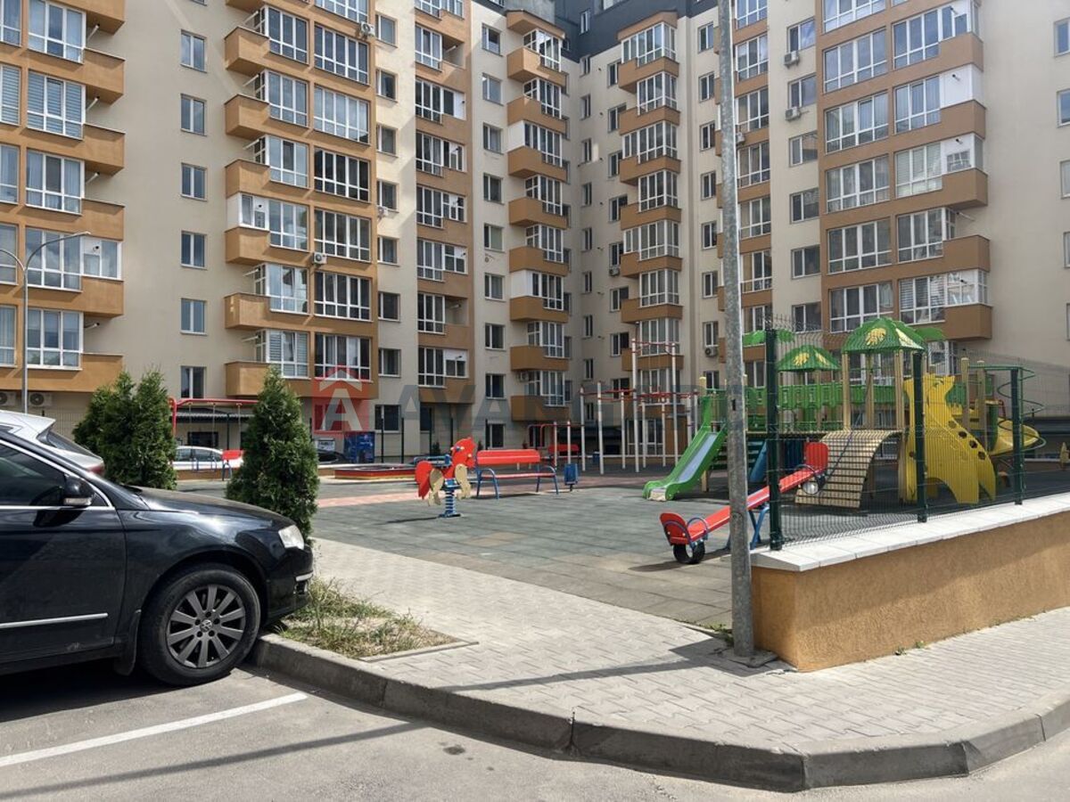 3 ��. ��������, 115/-/16 ��. �., 9/10 ������ ���� 3