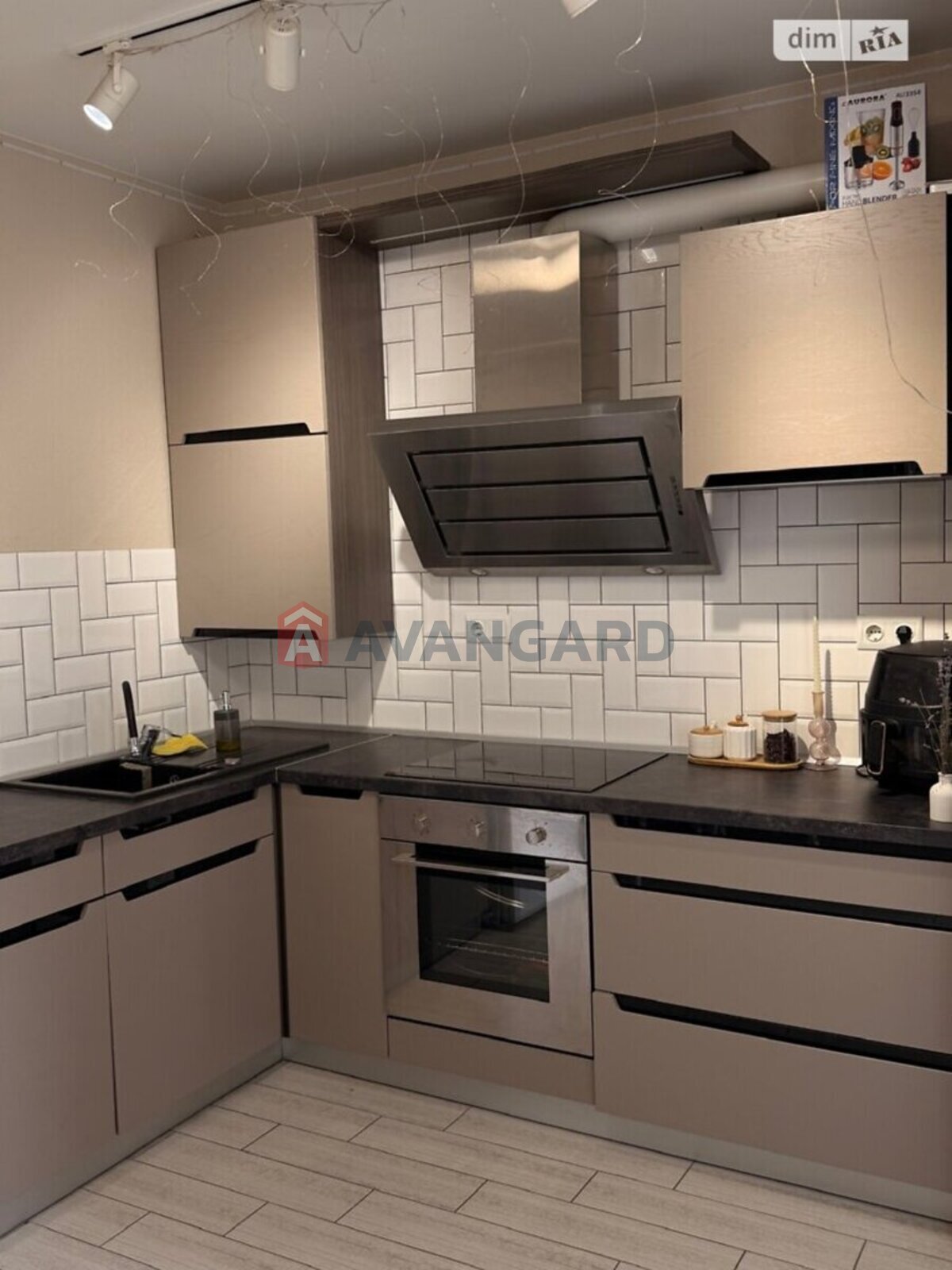 1 ��. ��������, 44/16/16 ��. �., 7/13 ������ ���� 1