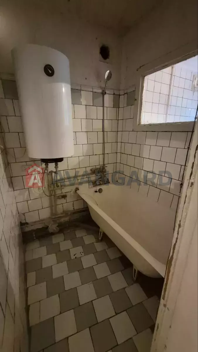2 ��. ��������, 46/-/- ��. �., 2/5 ������ ���� 2