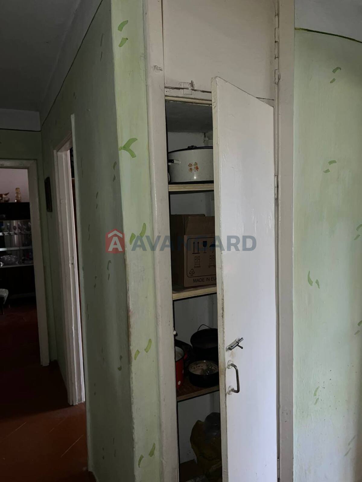 3 ����. ��������, 57/35/6 ��. �., 4/6 ���� ���� 4