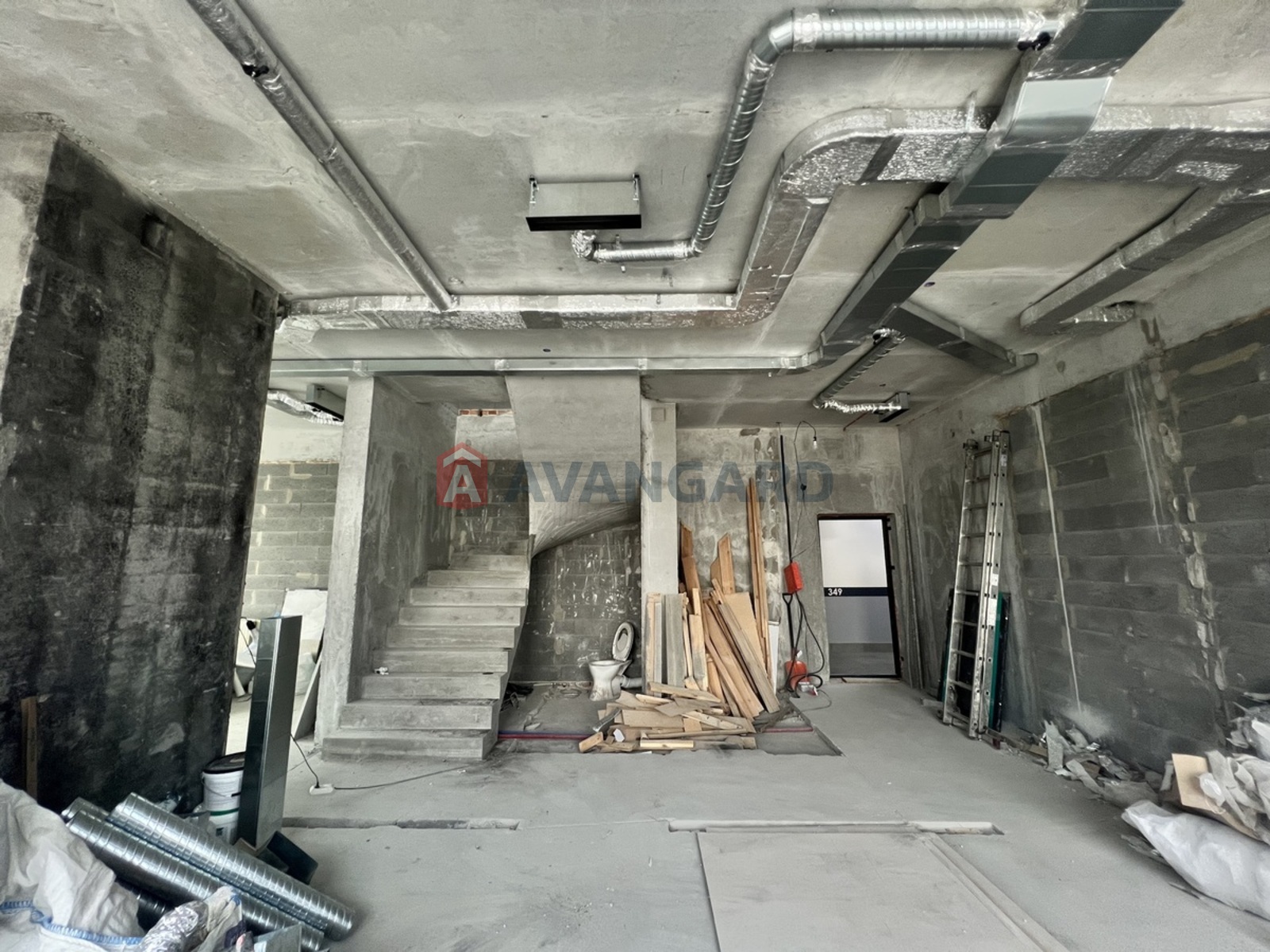 5 ��. ��������, 180/136/44 ��. �., 25/25 ������ ���� 3