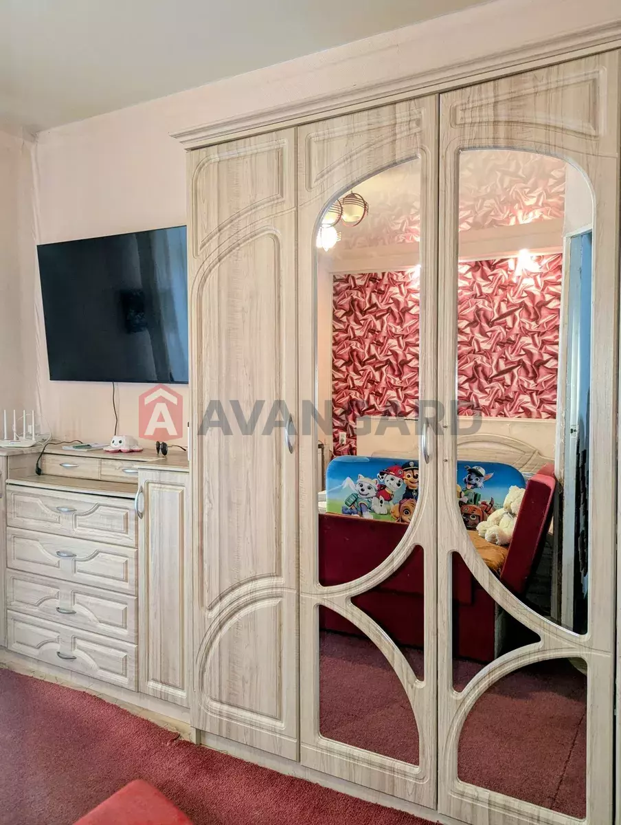 3 ��. ��������, 64/45/11 ��. �., 2/2 ������ ���� 5