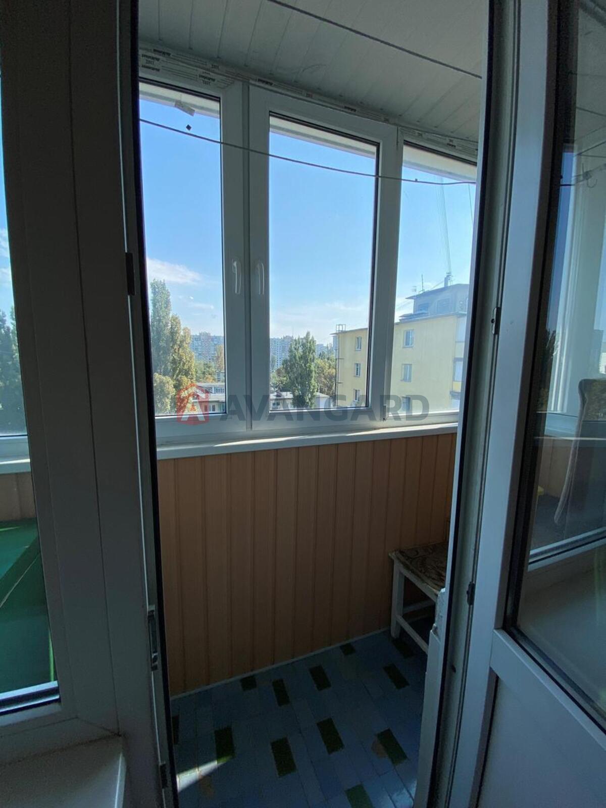 3 ����. ��������, 58/39/8 ��. �., 8/9 ���� ���� 4