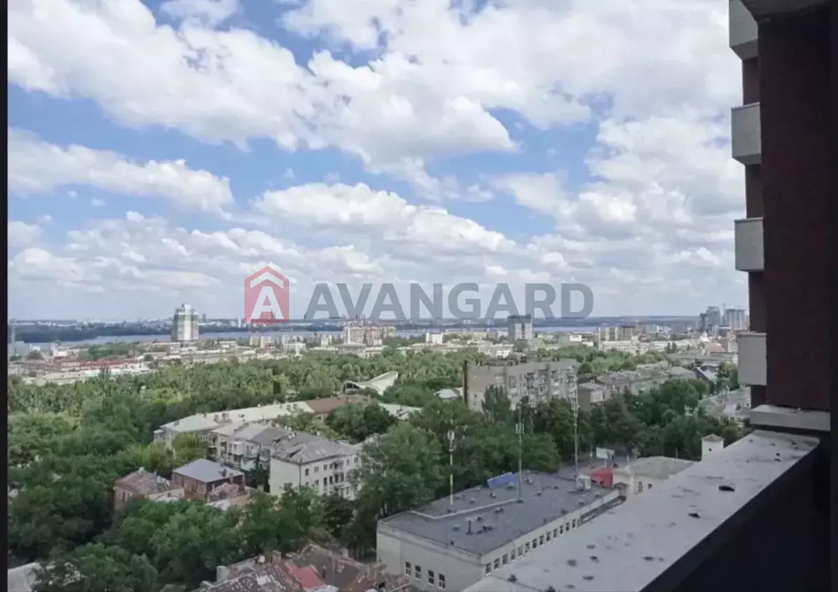 3 ��. ��������, 75/-/- ��. �., 15/17 ������ ���� 6