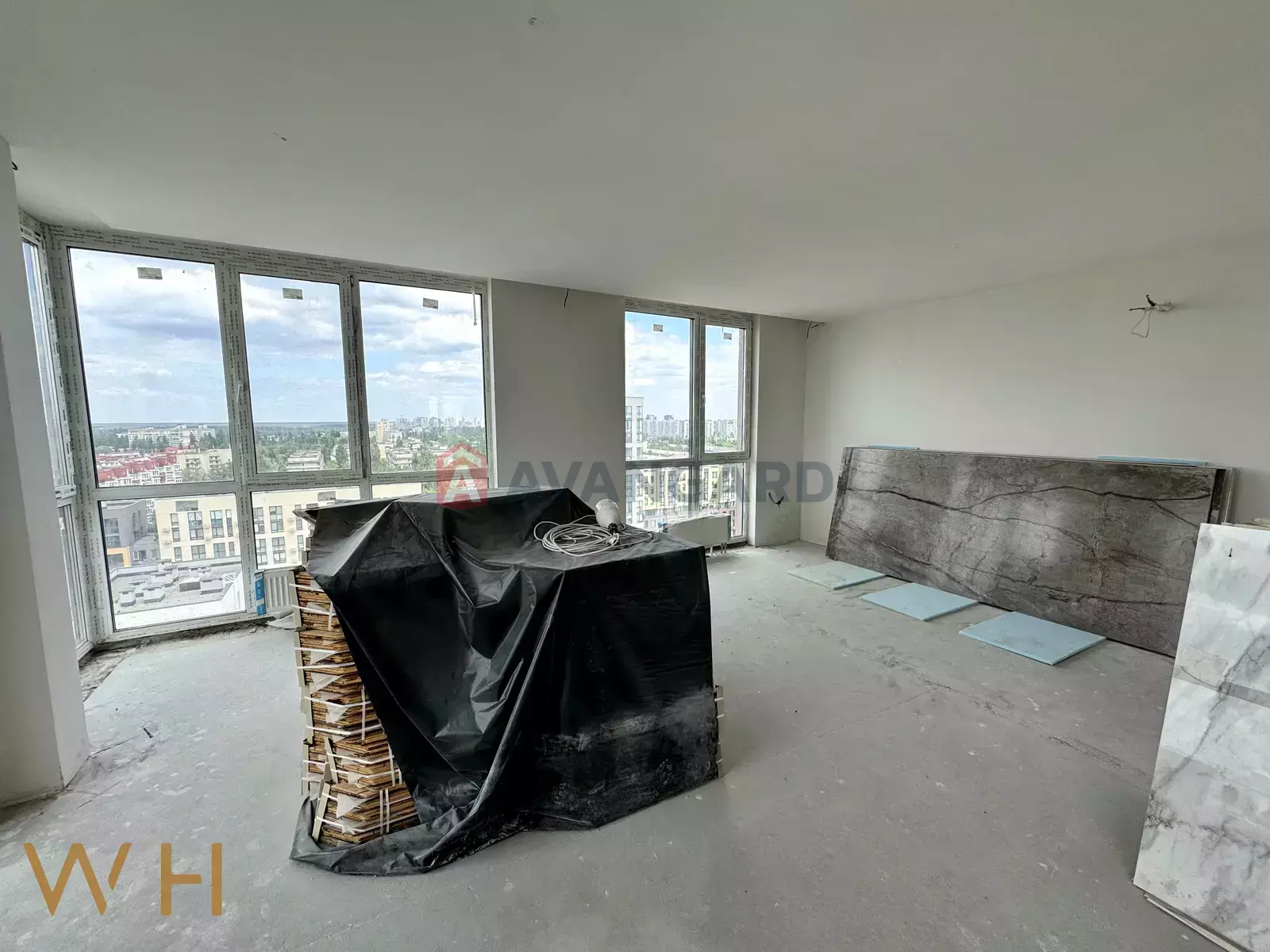 5 ��. ��������, 215/100/52 ��. �., 16/16 ������ ���� 4