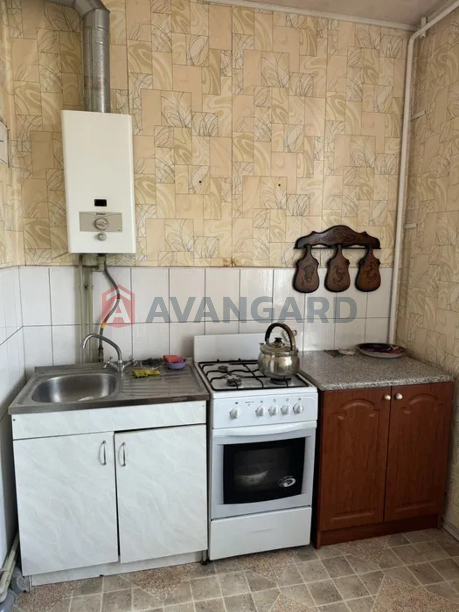 2 ��. ��������, 40/-/7 ��. �., 3/3 ������ ���� 13