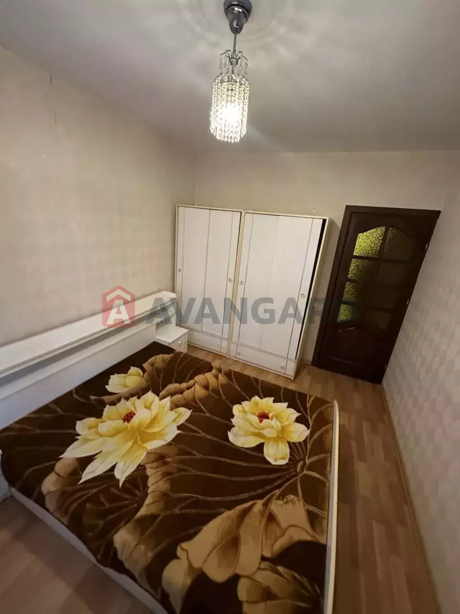 3 ��. ��������, 64/-/9 ��. �., 3/9 ������ ���� 7