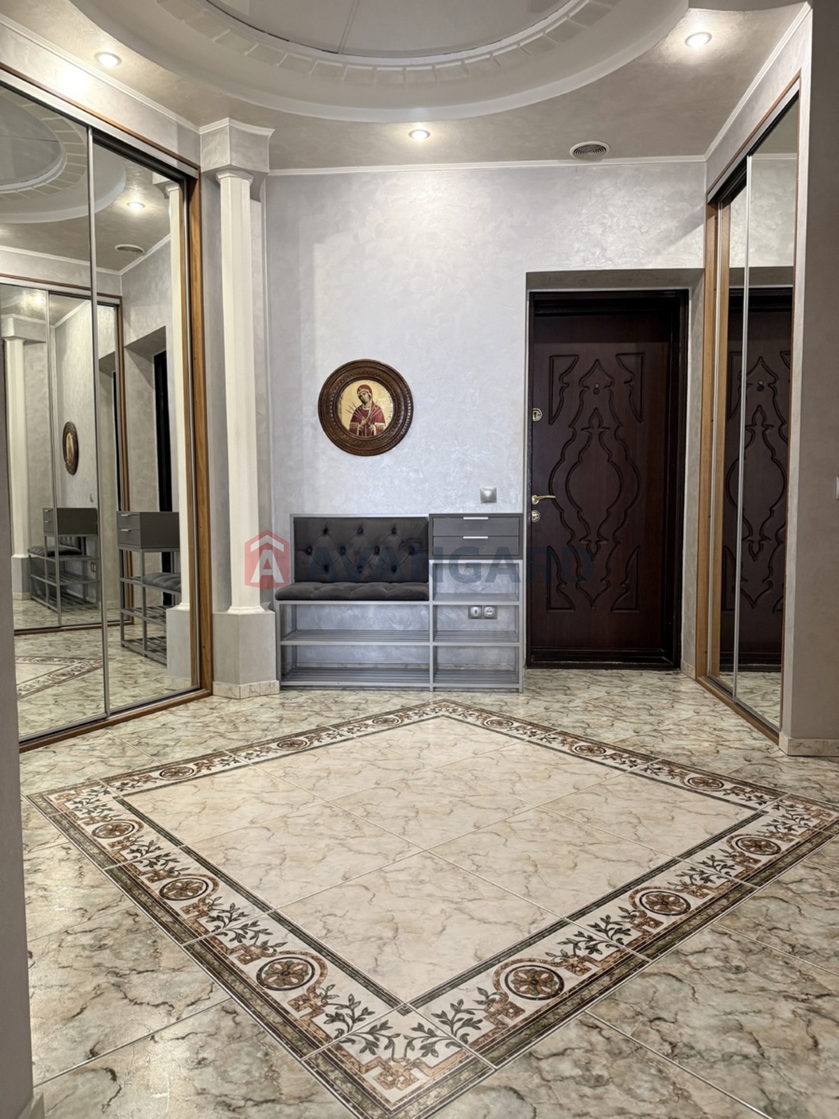 2 ��. ��������, 72/40/12 ��. �., 2/19 ������ ���� 11