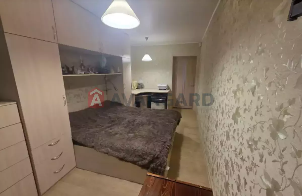 3 ����. ��������, 60/37/5 ��. �., 1/5 ���� ���� 10