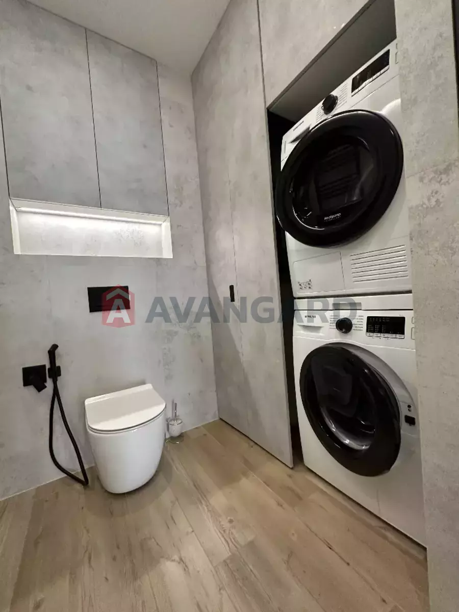 2 ��. ��������, 129/-/- ��. �., 24/26 ������ ���� 14