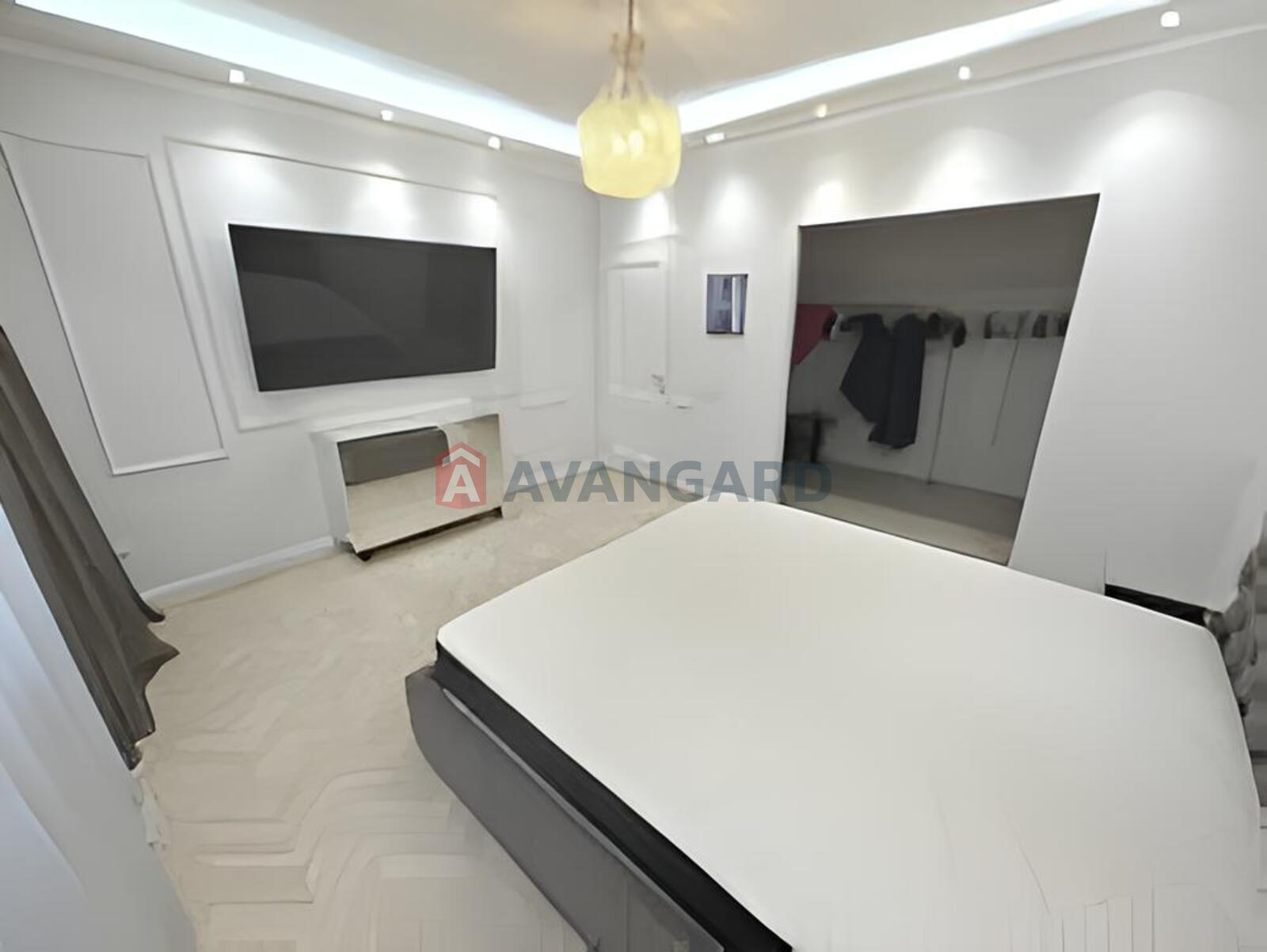 1 ��. ��������, 50/-/14 ��. �., 12/18 ������ ���� 1