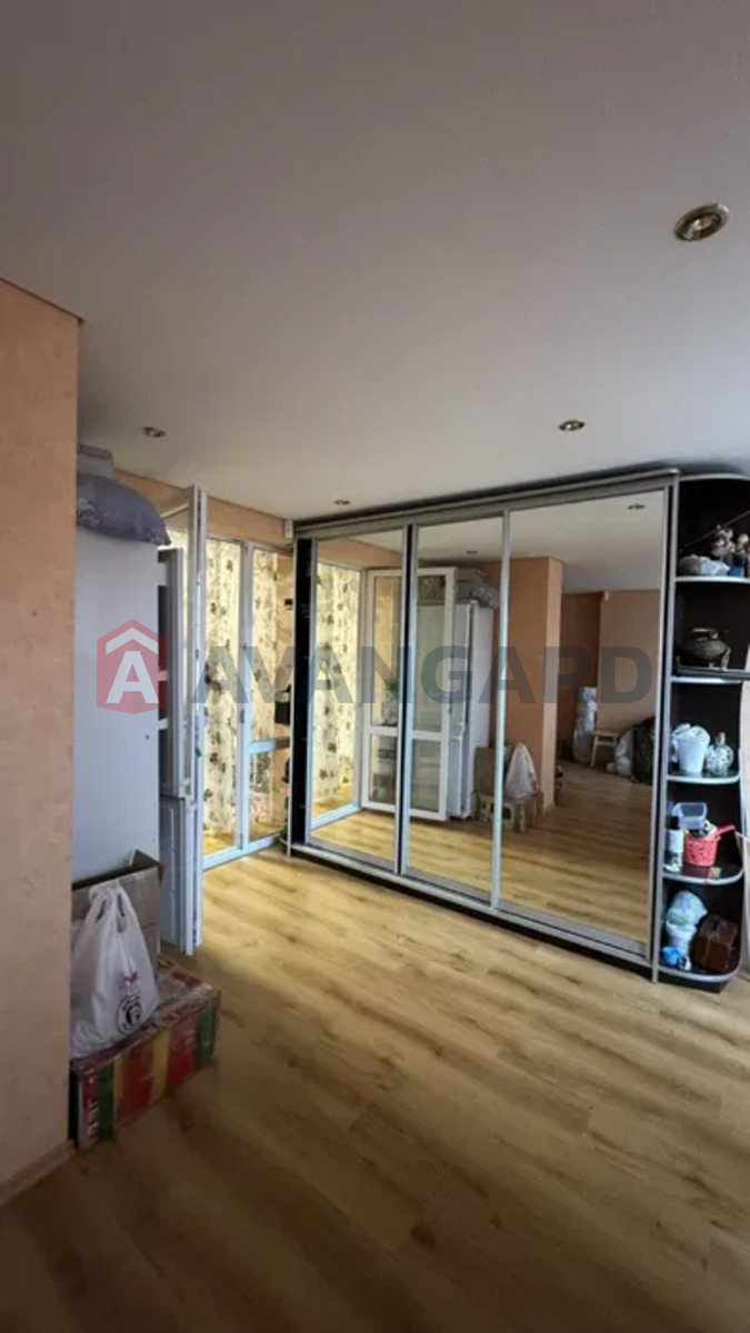 3 ��. ��������, 65/-/7 ��. �., 1/5 ������ ���� 12