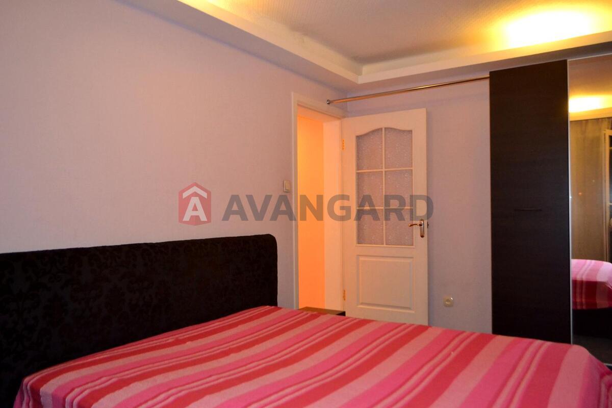 2 ��. ��������, 46 / 22 / 18 ��. �., 4/9 ������ ���� 16