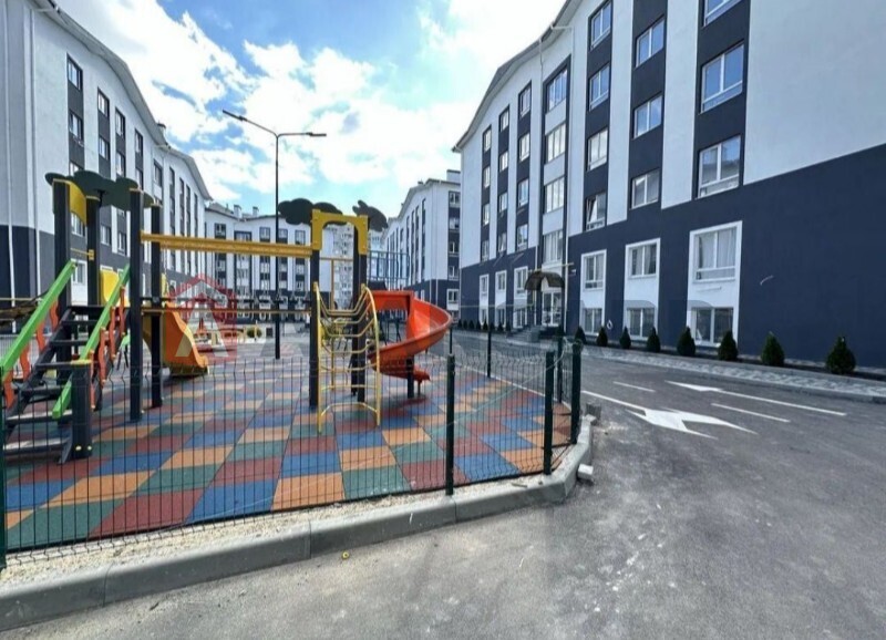 1 ��. ��������, 23/-/- ��. �., 3/6 ������ ���� 3