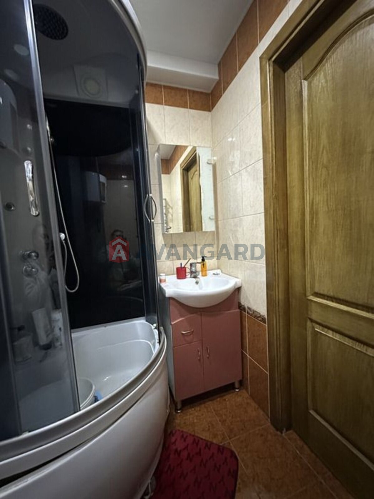 2 ��. ��������, 44/30/6 ��. �., 1/5 ������ ���� 2