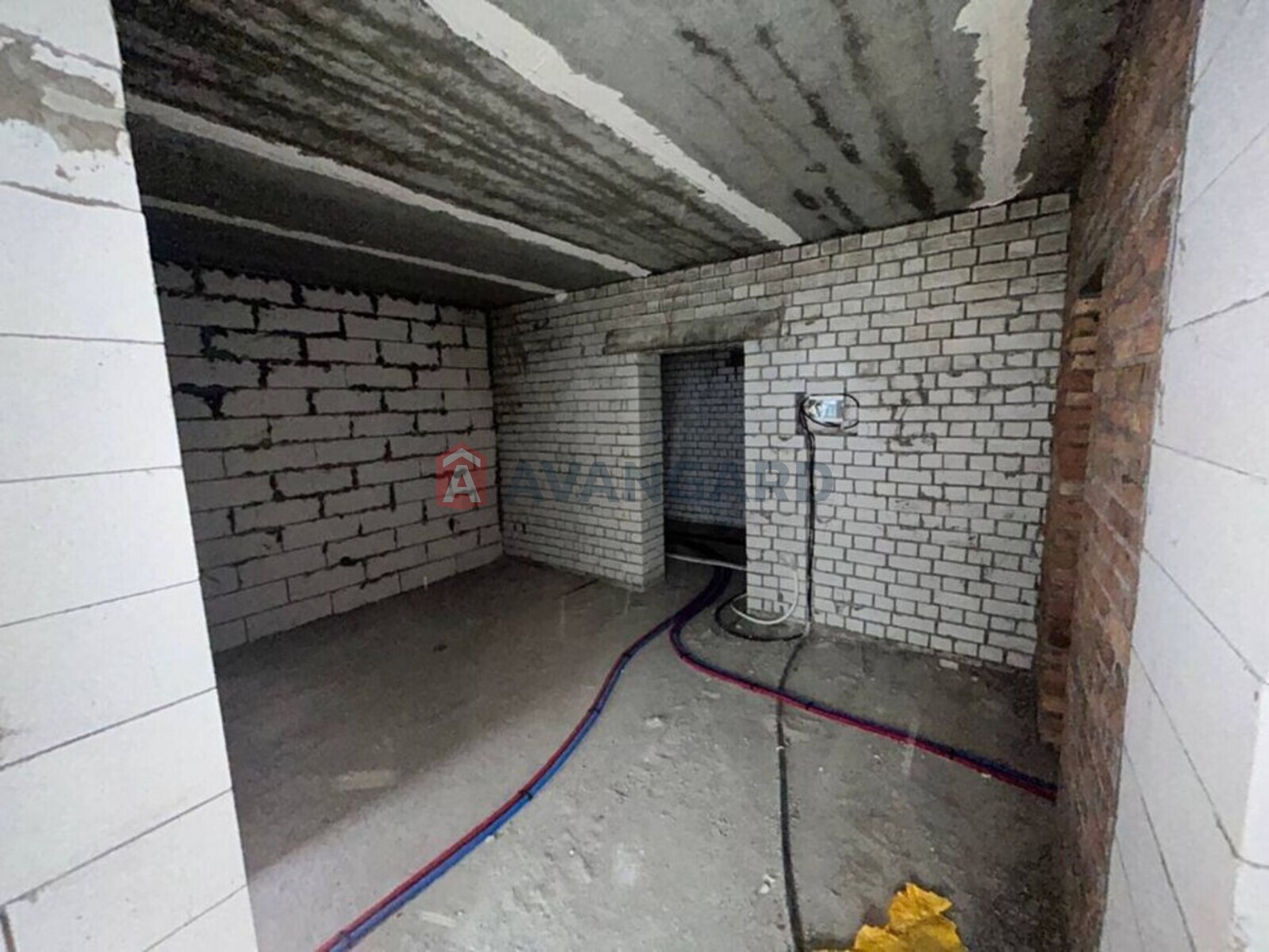 1 ����. ��������, 49/-/11 ��. �., 12/15 ���� ���� 1