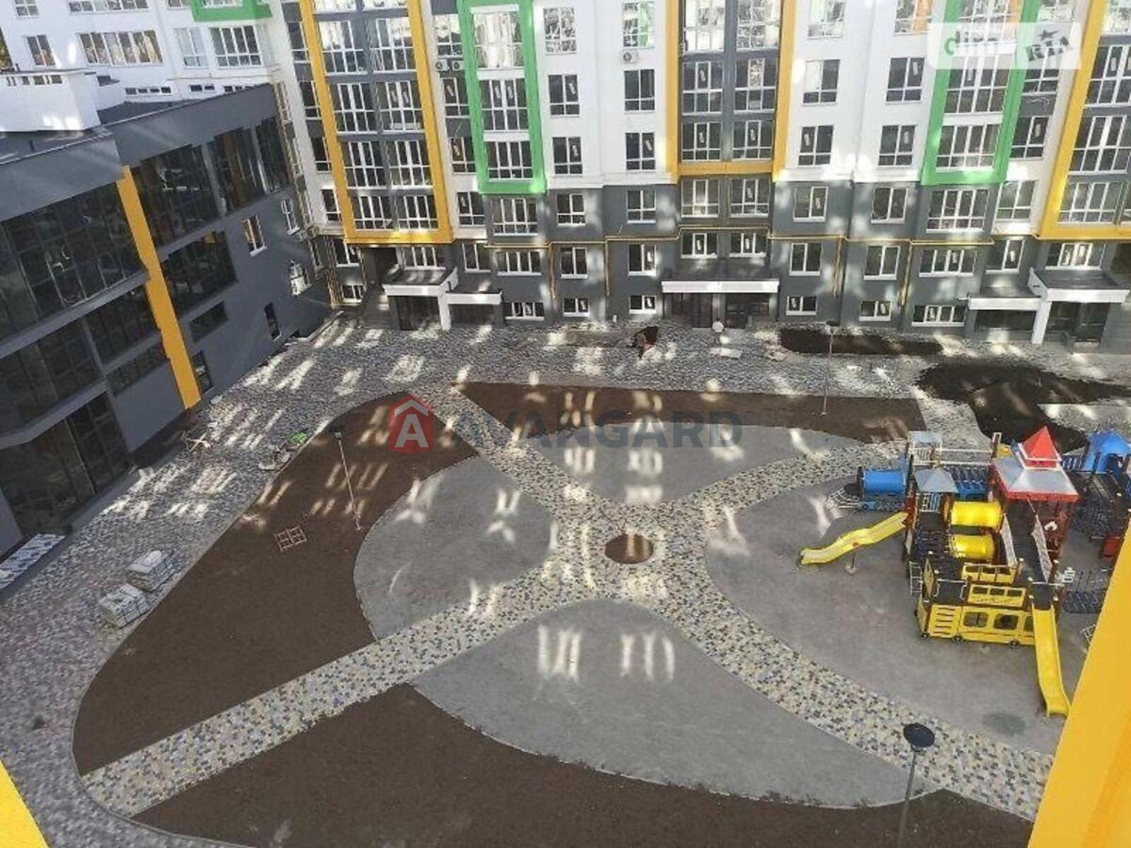 1 ��. ��������, 46/16/14 ��. �., 6/10 ������ ���� 1