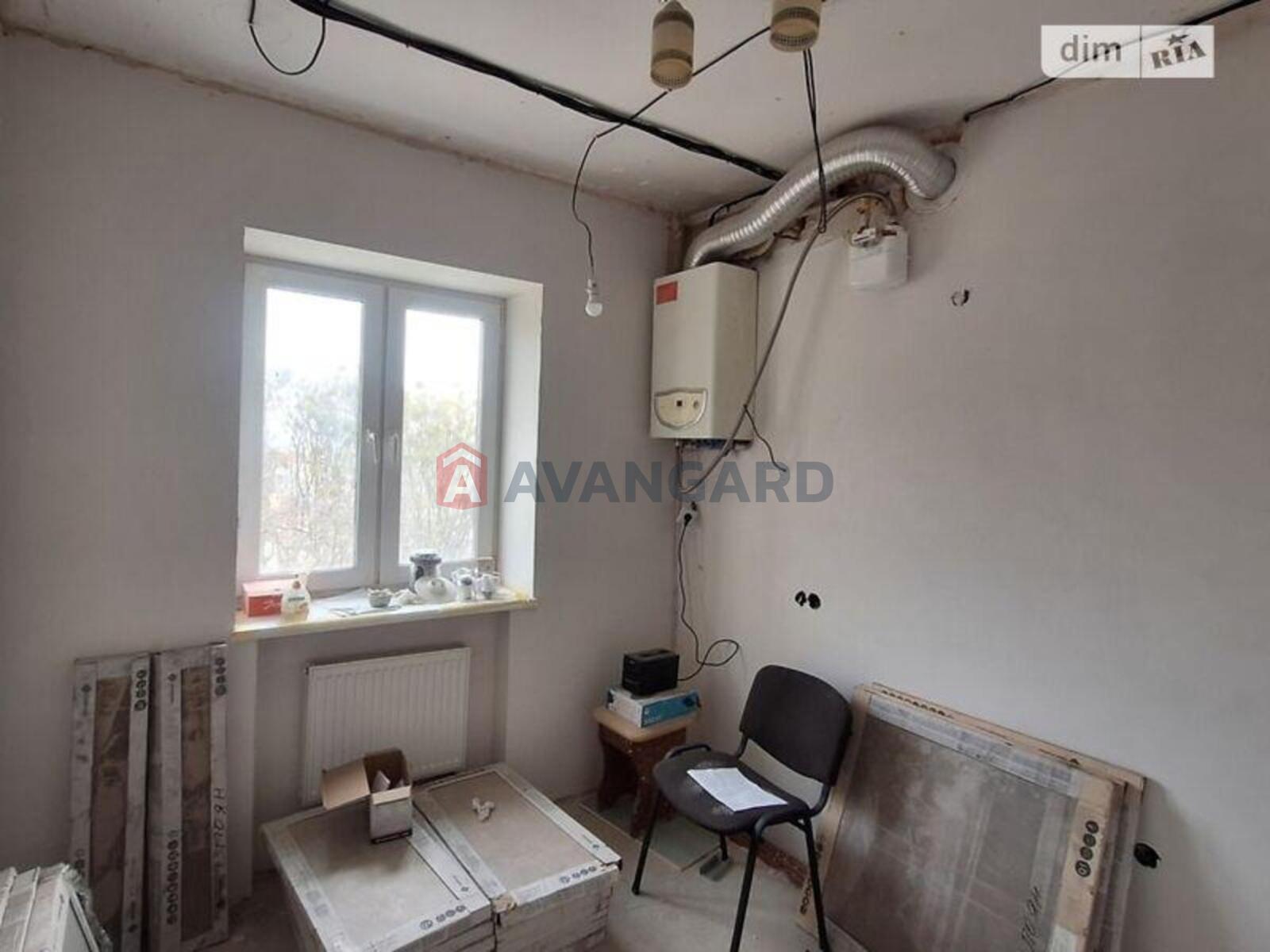 3 ��. ��������, 64/45/8 ��. �., 5/5 ������ ���� 17