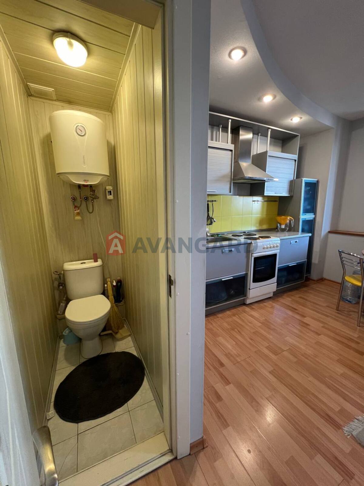 1 ��. ��������, 38/30/8 ��. �., 13/18 ������ ���� 5