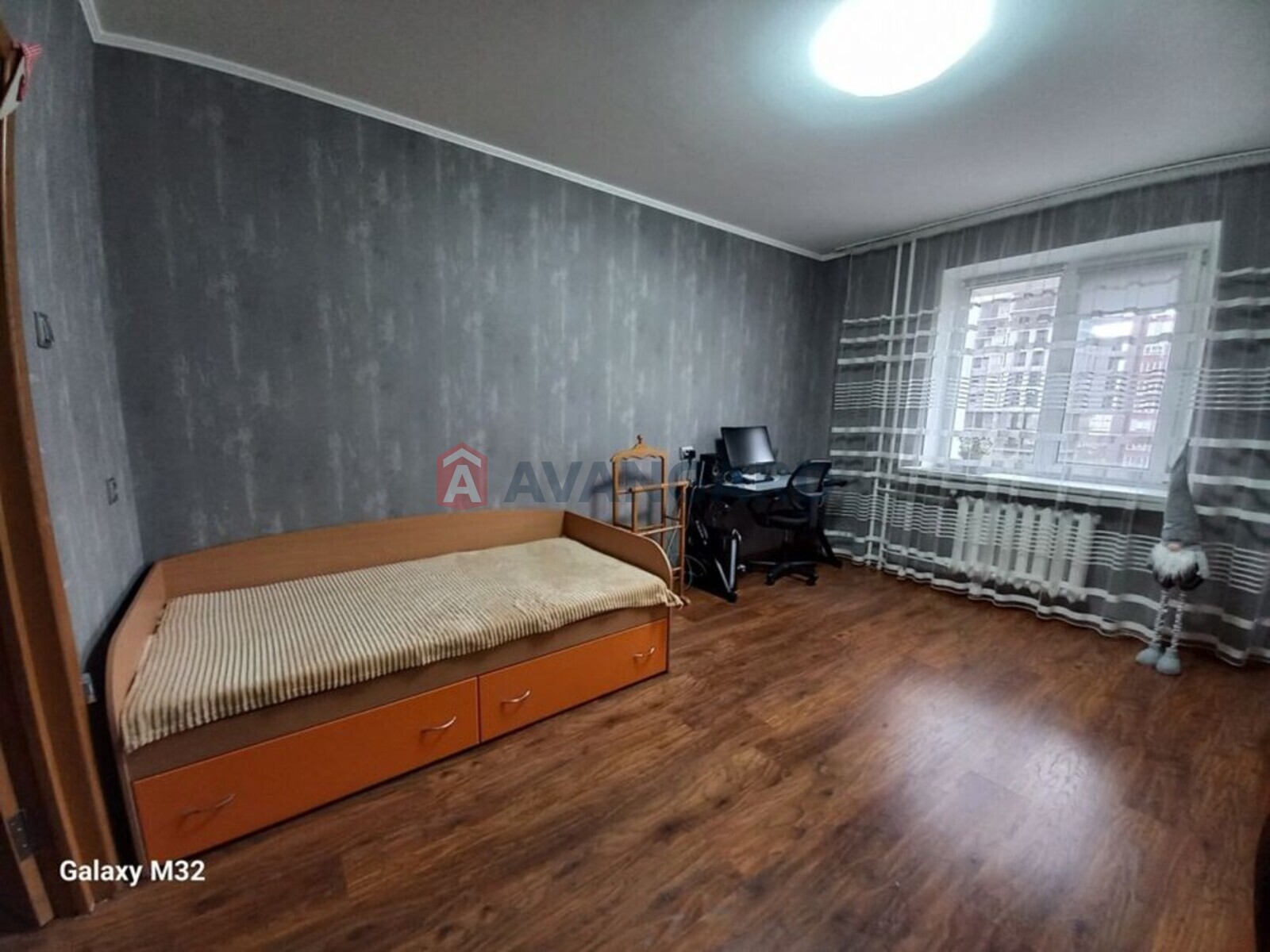 3 ��. ��������, 67/-/11 ��. �., 4/10 ������ ���� 2