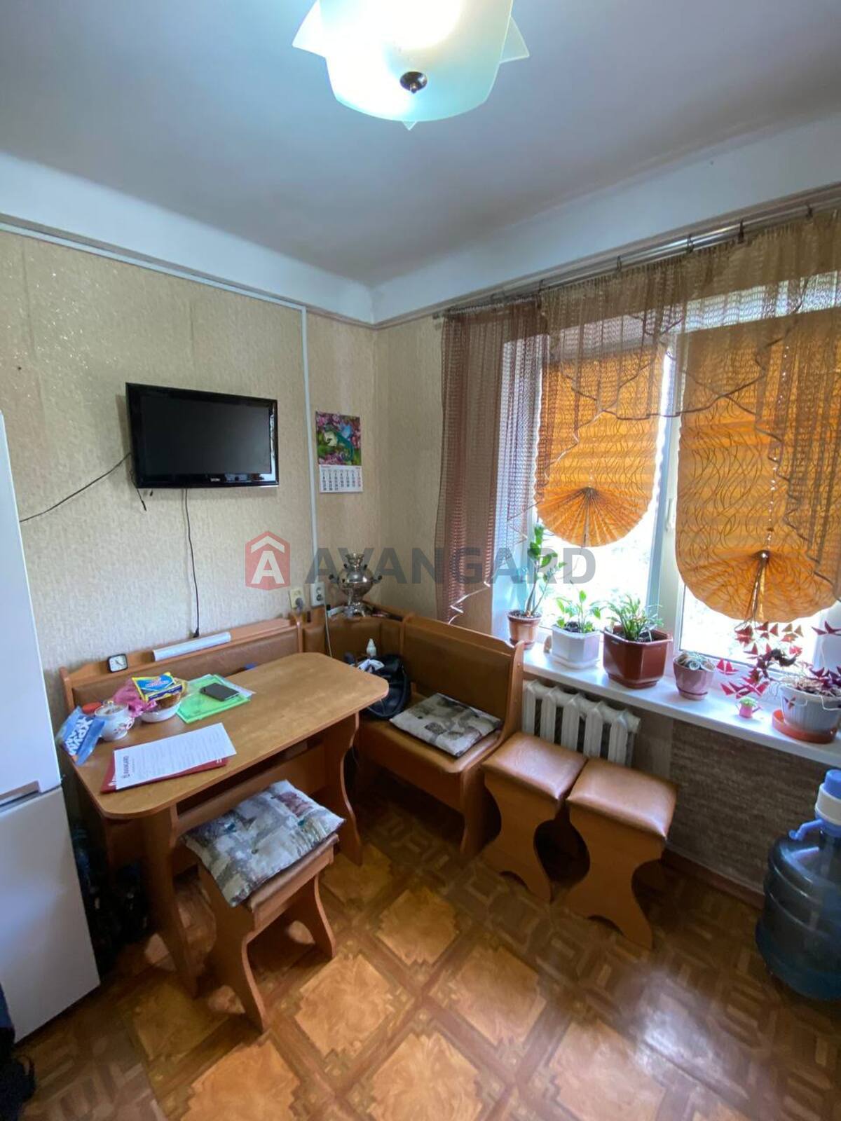 2 . , 52/31/7 . ., 9/9   10