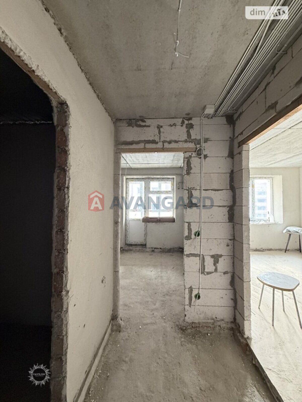 1 ��. ��������, 40/-/11 ��. �., 7/10 ������ ���� 4