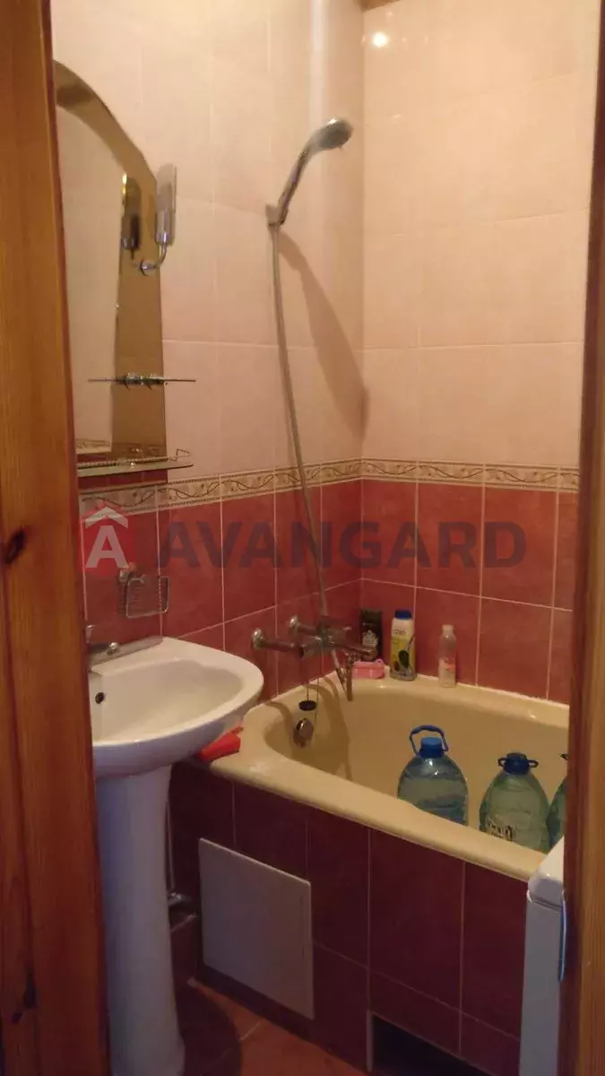 3 ����. ��������, 80/-/5 ��. �., 2/2 ���� ���� 2