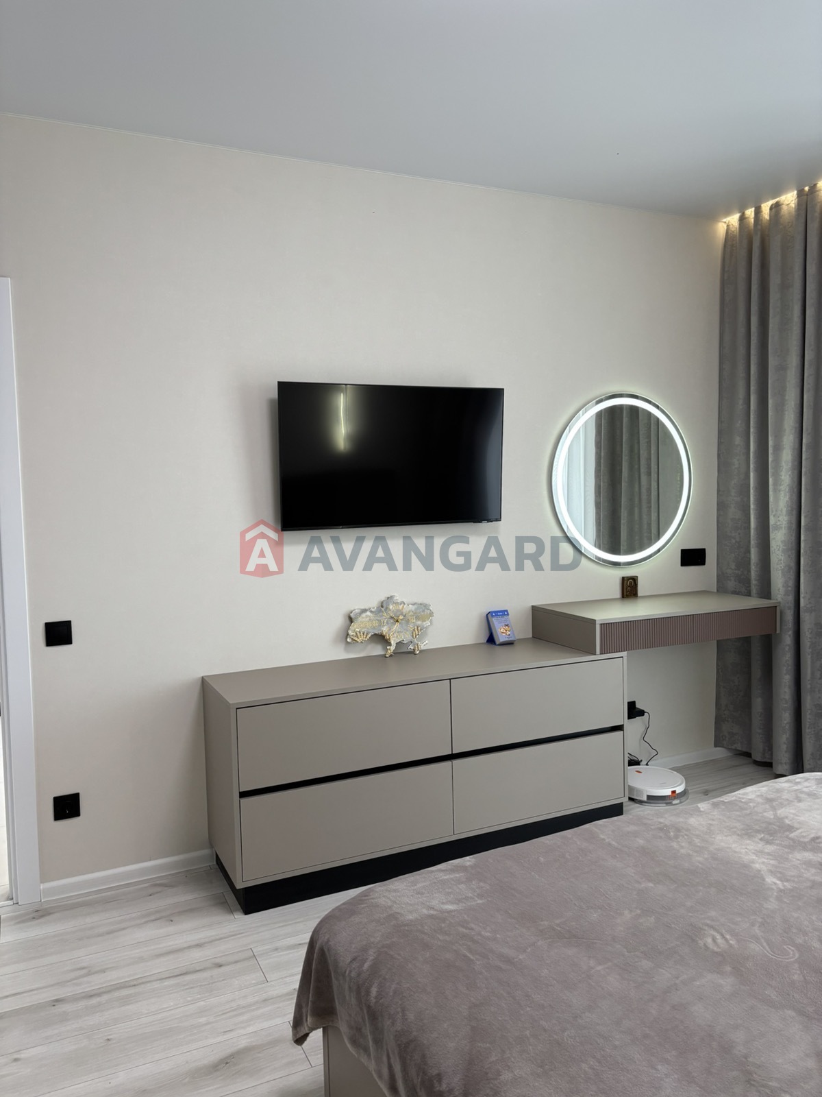 1 ��. ��������, 48,3/16,0/22,8 ��. �., 12/17 ������ ���� 3