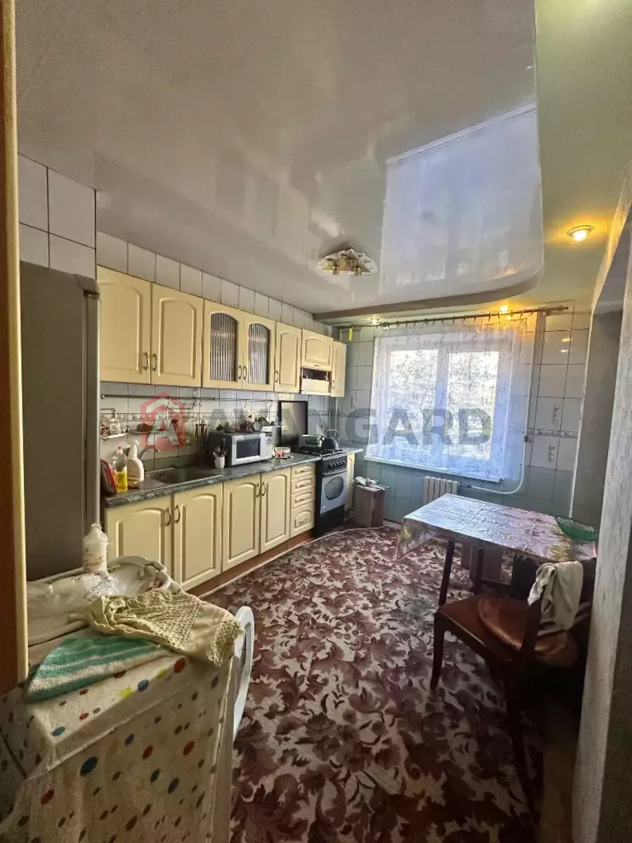 4 ��. ��������, 98/-/- ��. �., 2/9 ������ ���� 2