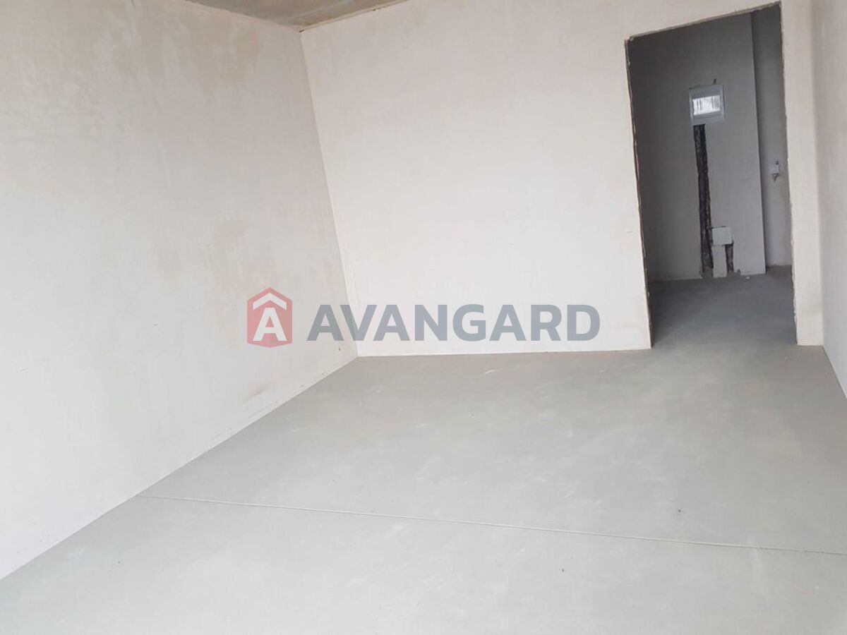 1 ��. ��������, 47/-/15 ��. �., 23/24 ������ ���� 4