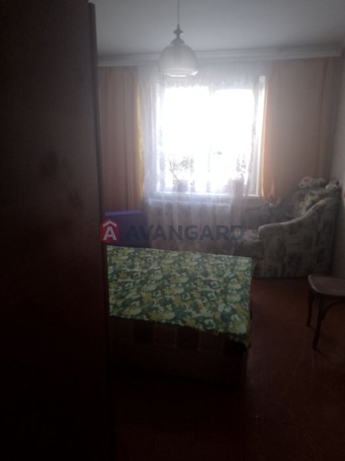 3 ��. ��������, 65/-/7 ��. �., 2/9 ������ ���� 2