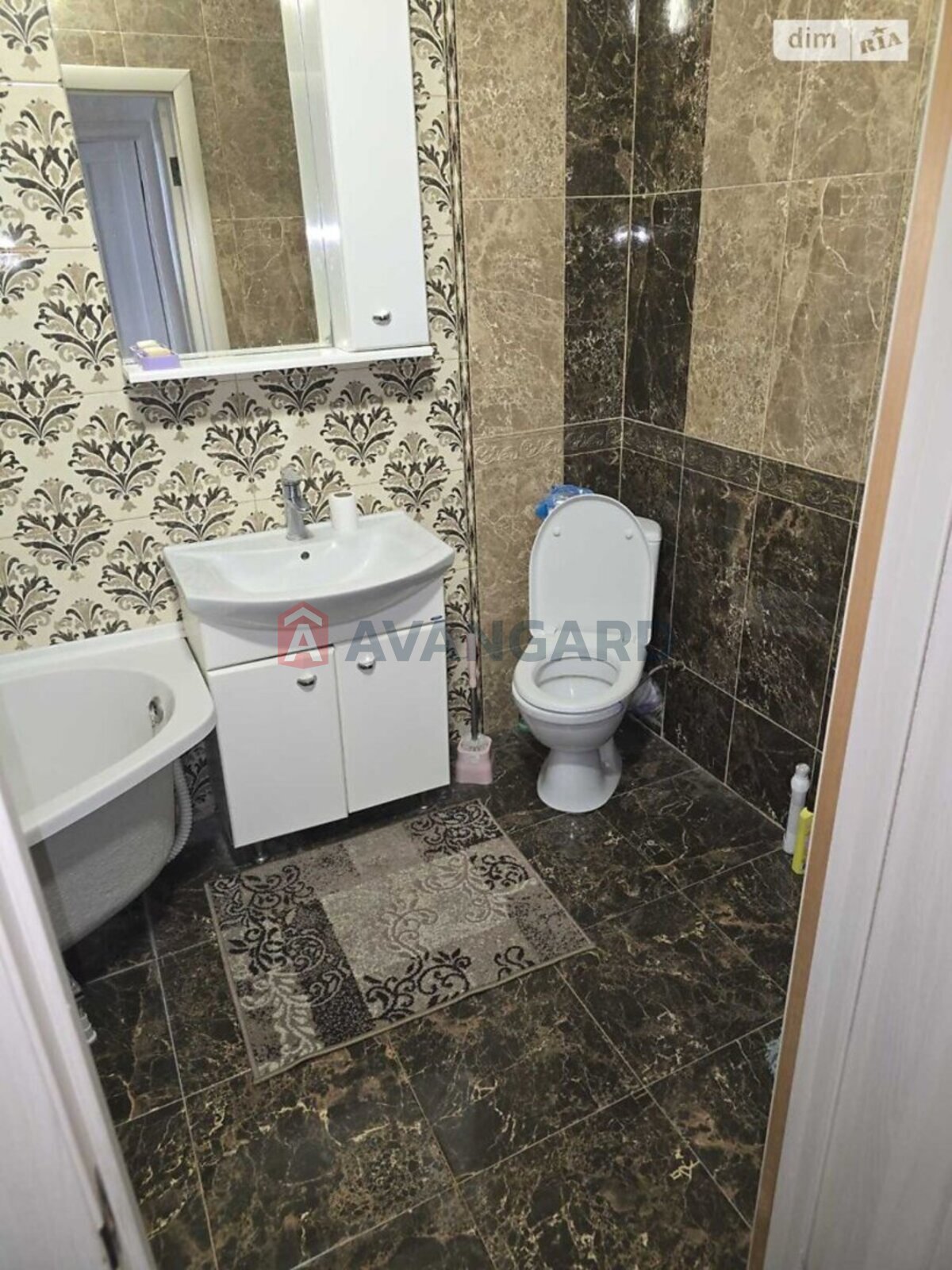 1 ��. ��������, 42/-/14 ��. �., 5/12 ������ ���� 6