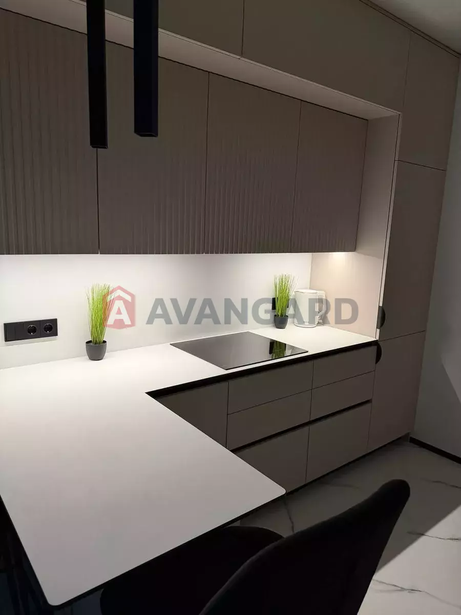 2 ��. ��������, 55/-/20 ��. �., 9/25 ������ ���� 13