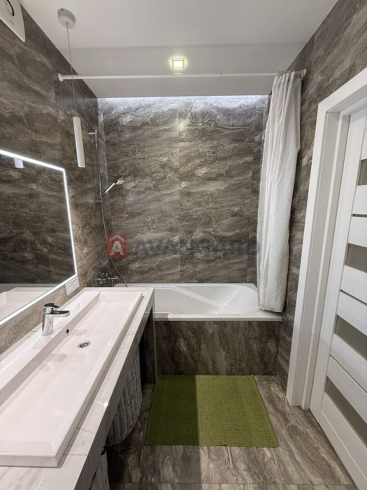 2 ��. ��������, 79/-/25 ��. �., 11/12 ������ ���� 6