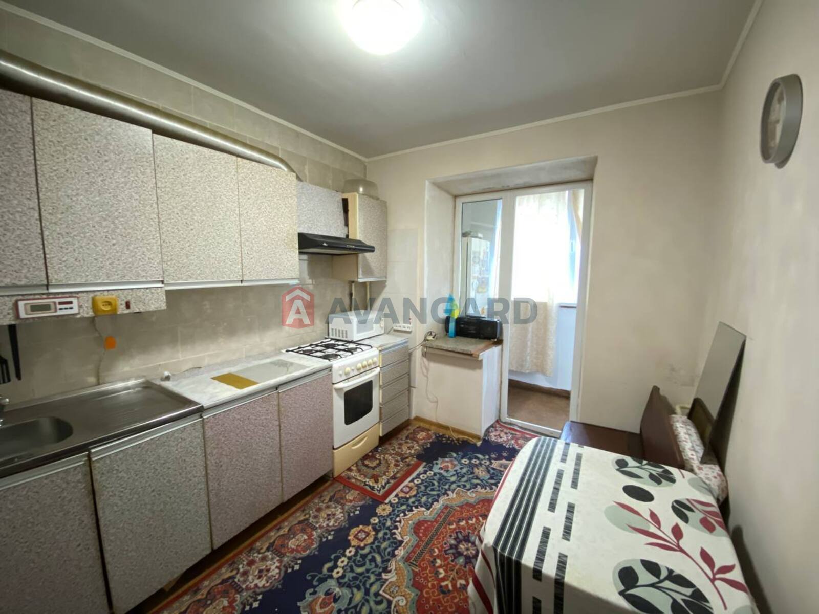 2 ��. ��������, 48/8/- ��. �., 10/10 ������ ���� 12