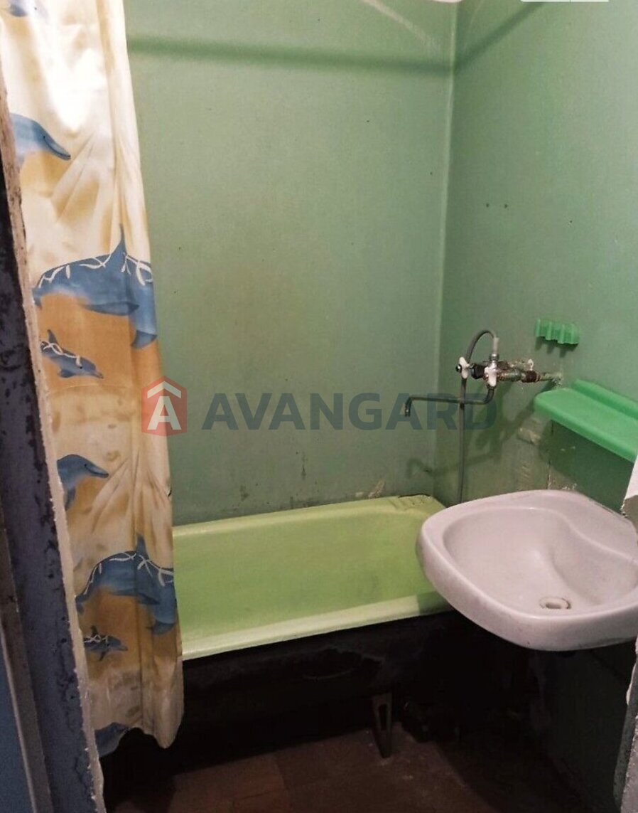 3 ����. ��������, 78/41/8 ��. �., 4/15 ���� ���� 12