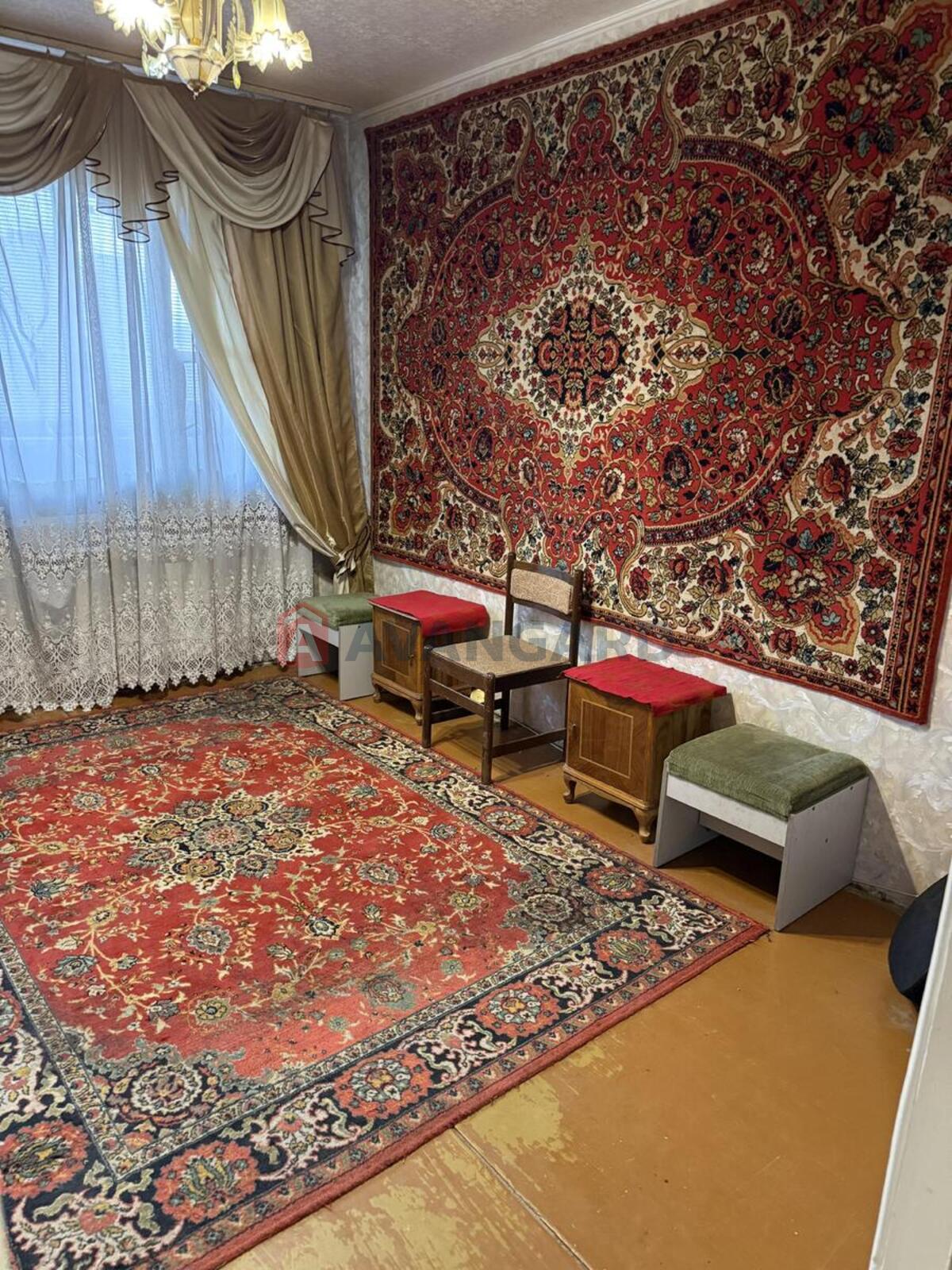 2 ��. ��������, 56/40/8 ��. �., 4/12 ������ ���� 5