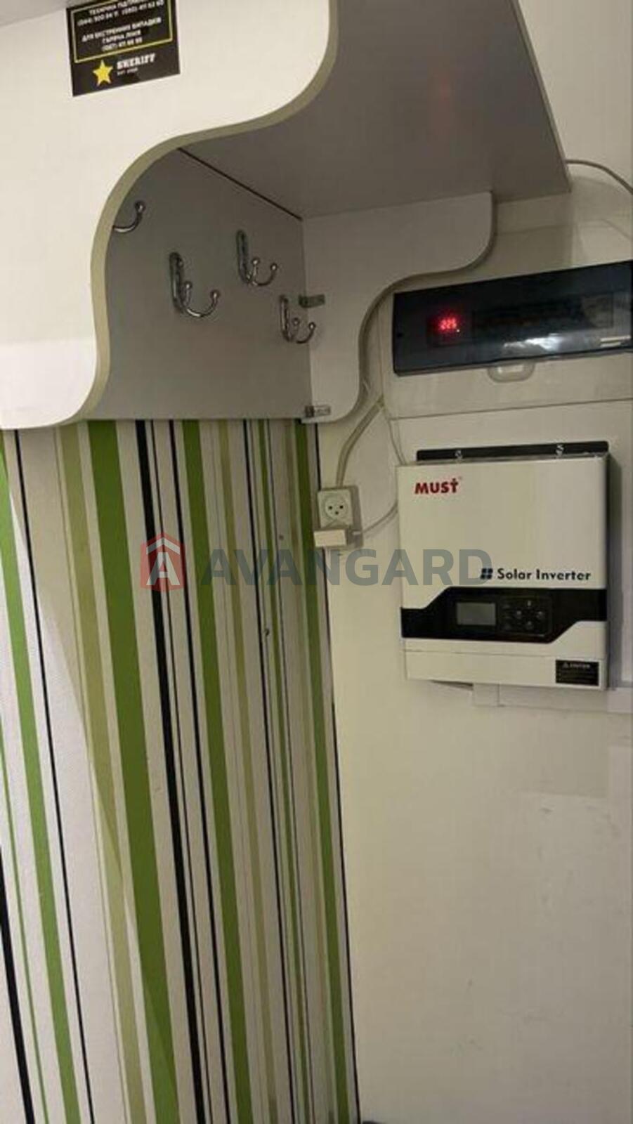 1 ��. ��������, 32/-/7 ��. �., 2/8 ������ ���� 9