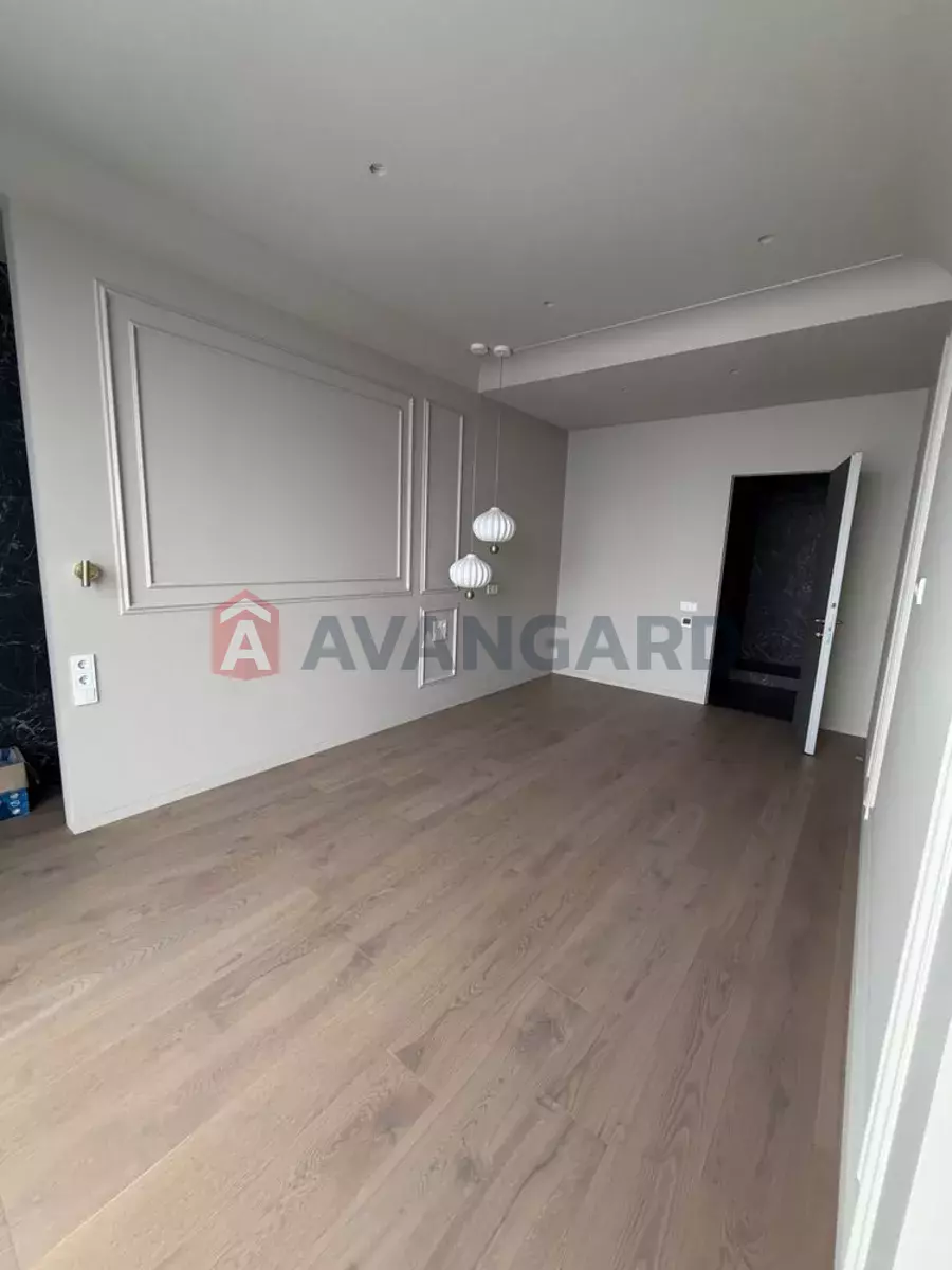 3 ����. ��������, 95/-/41 ��. �., 11/18 ���� ���� 3