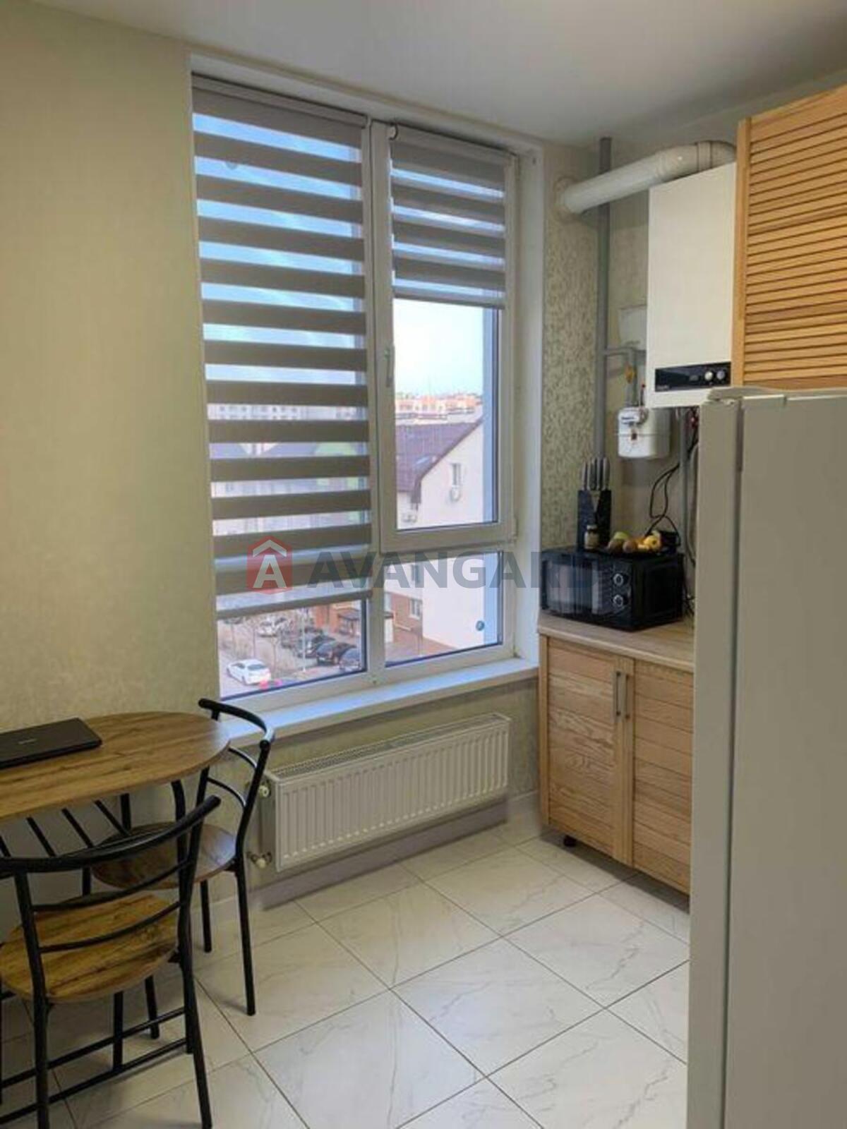 1 ��. ��������, 24/-/7 ��. �., 5/10 ������ ���� 5