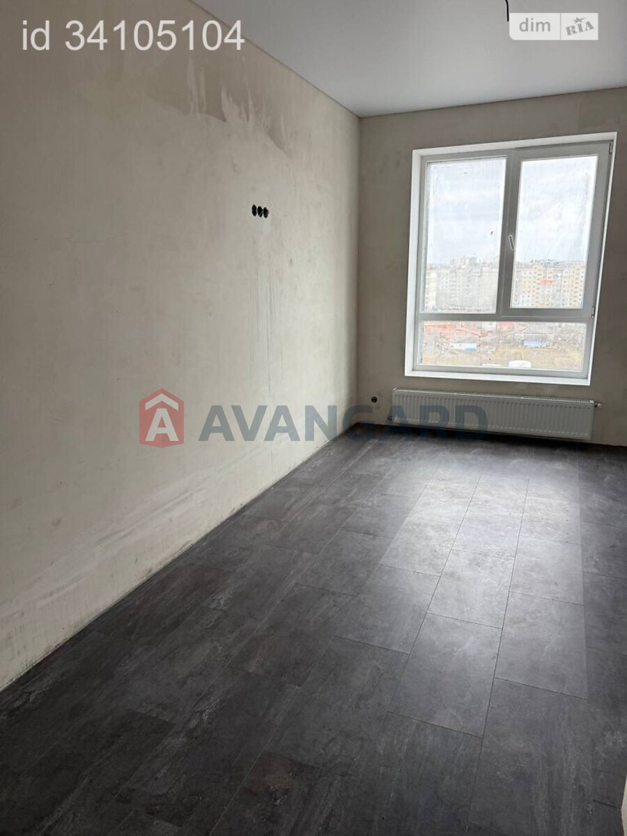 1 ��. ��������, 36/14/10 ��. �., 10/10 ������ ���� 15