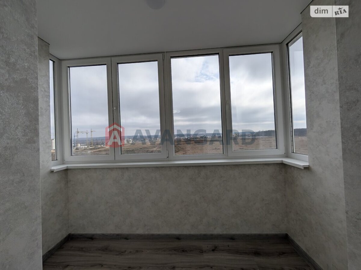 2 ��. ��������, 72/35/14 ��. �., 7/8 ������ ���� 11