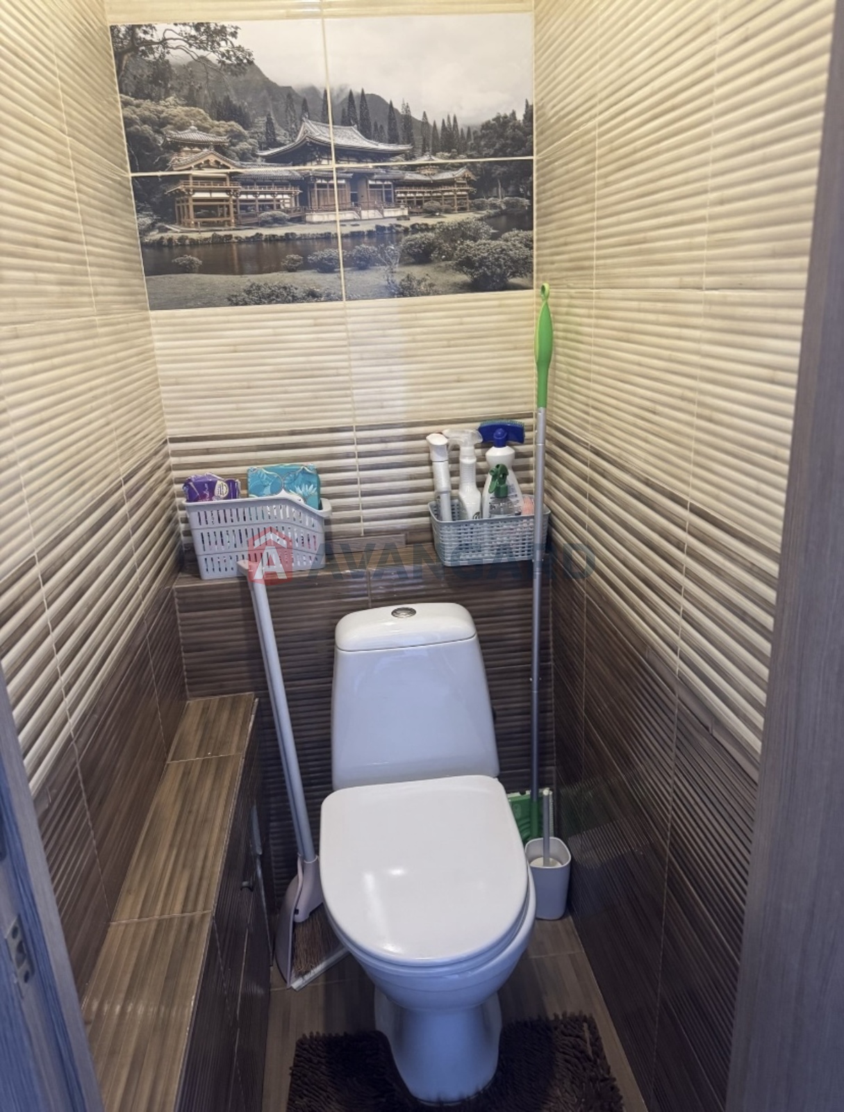 2 ��. ��������, 48/43/12 ��. �., 9/10 ������ ���� 13