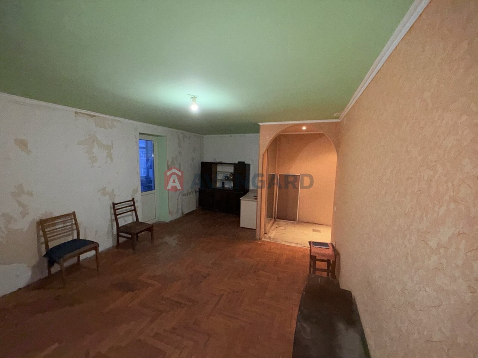 1 ��. ��������, 38/7/6 ��. �., 6/9 ������ ���� 17