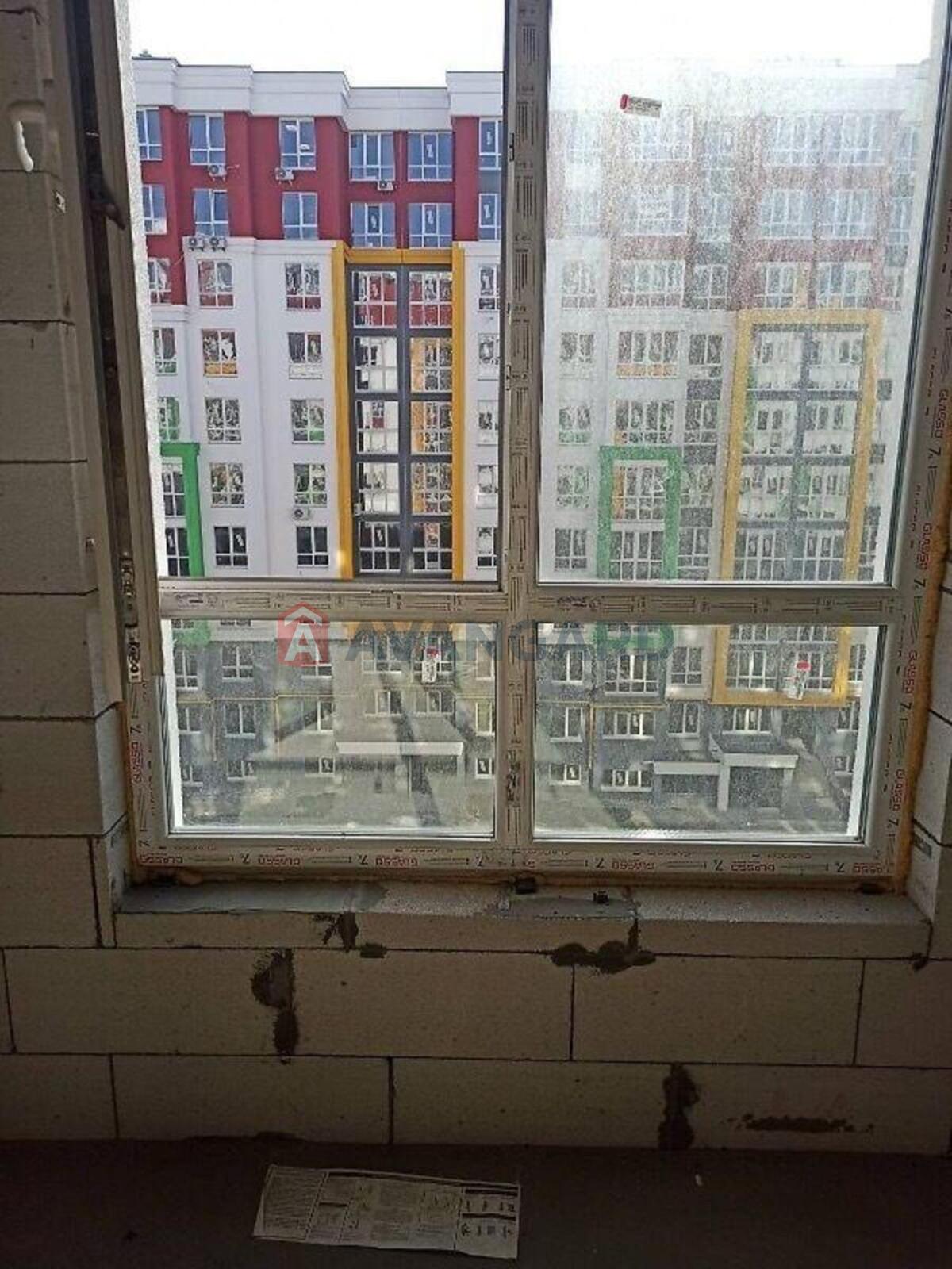 1 ��. ��������, 46/16/14 ��. �., 6/10 ������ ���� 5