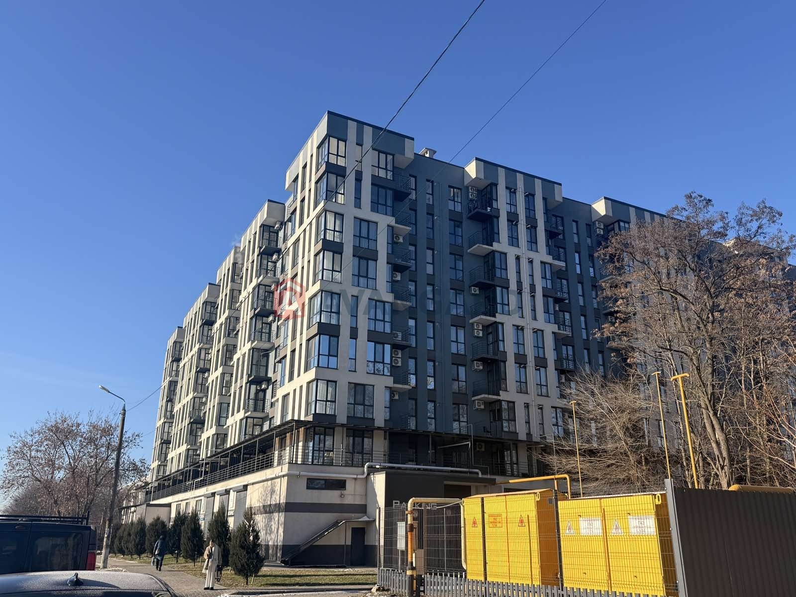 3 ��. ��������, 77/50/20 ��. �., 9/10 ������ ���� 2